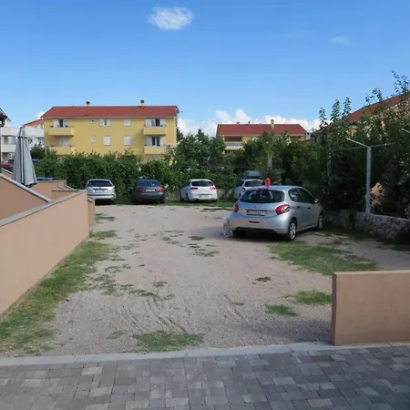 شقة Familienwohnung 2 By Interhome *