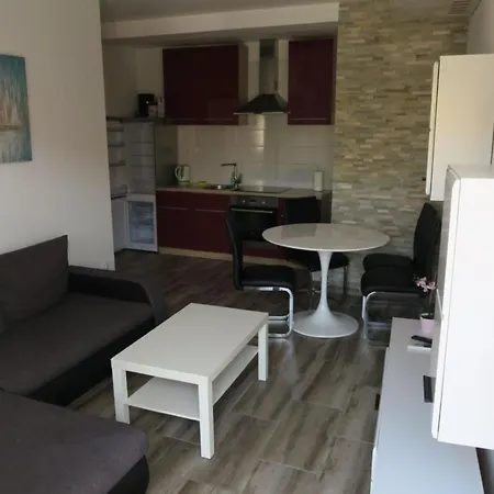 Familienwohnung 2 By Interhome شقة *