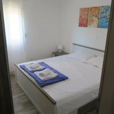 شقة Familienwohnung 2 By Interhome *