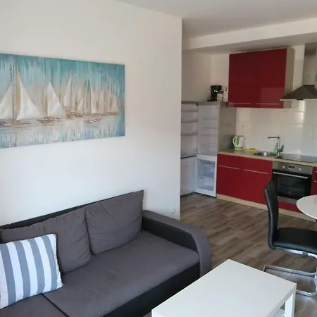 شقة Familienwohnung 2 By Interhome *