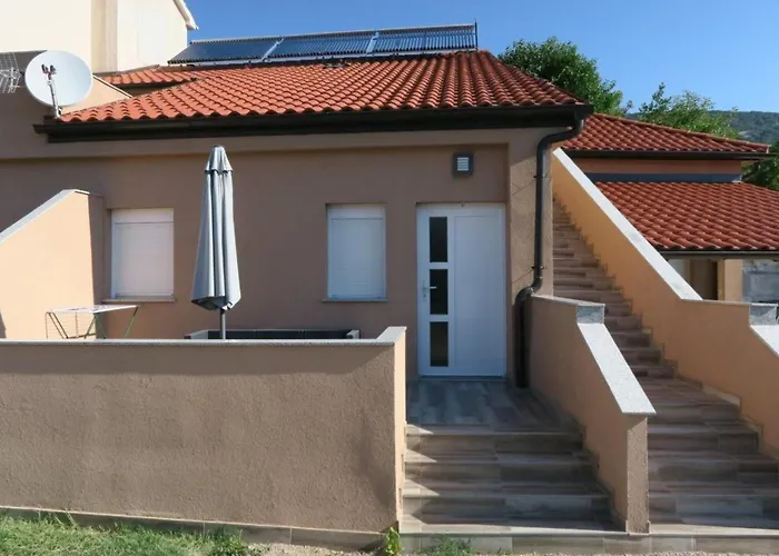 Familienwohnung 2 By Interhome شقة